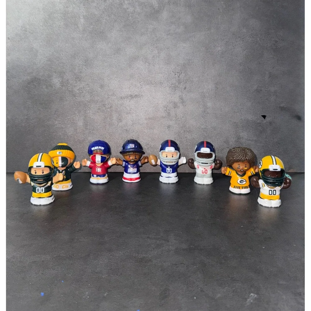 Little People NFL New York Giants & Green Bay Packers Figure Lot 8pc